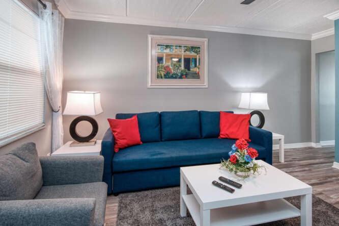 Sunset Beach Suites St. Pete Beach Esterno foto