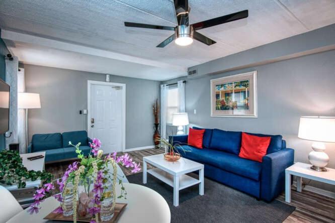 Sunset Beach Suites St. Pete Beach Esterno foto
