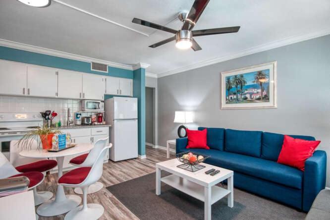 Sunset Beach Suites St. Pete Beach Esterno foto